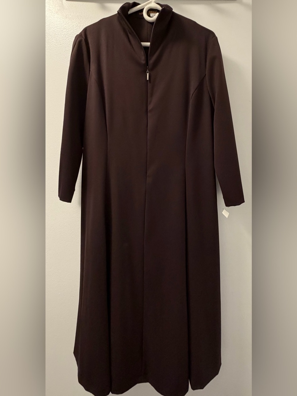 NWT Donna Ricco New York Luxurious Long Brown 1/4 Zip-Front Dress. Size 16
